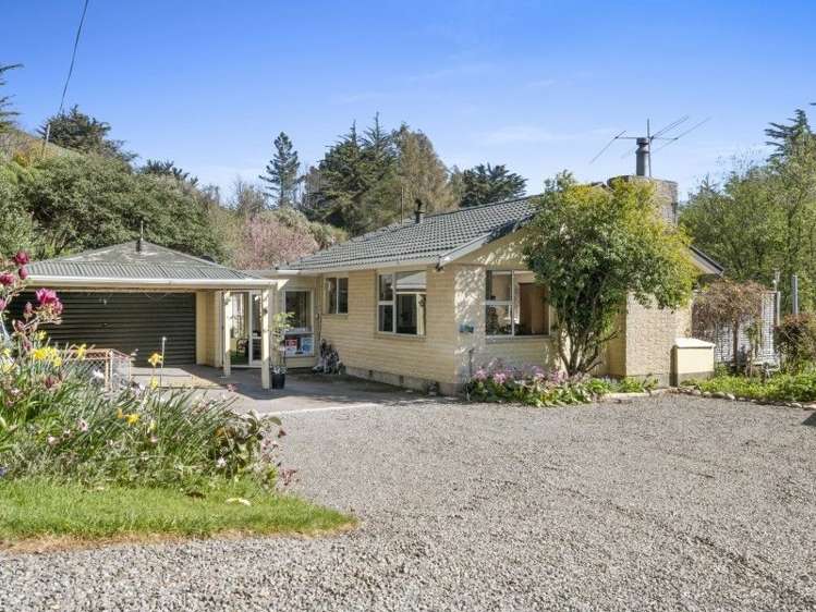 4987 Christchurch Akaroa Road Little River_23