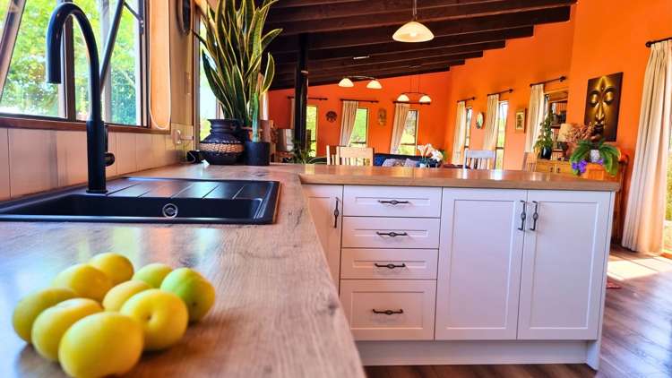 246 East Takaka Road East Takaka_9