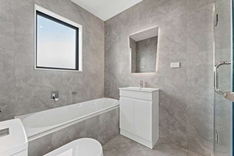 84 Biokovo Street Massey_13