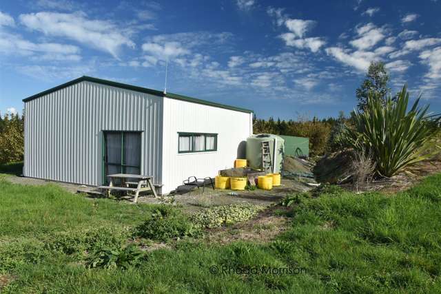 196 Metcalfe Road Ranui_2