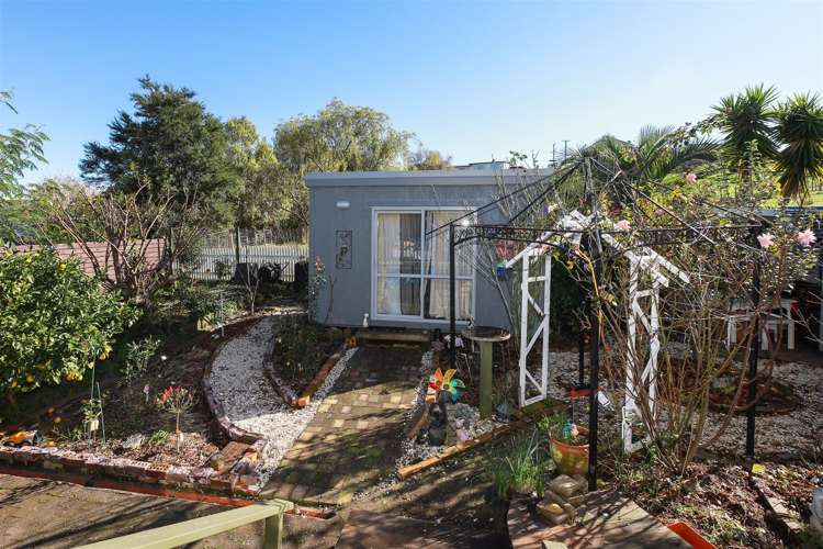 404 Garden Place Thames_9