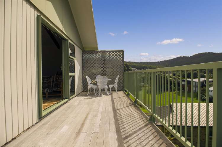 119 Oratia Place Onemana_25