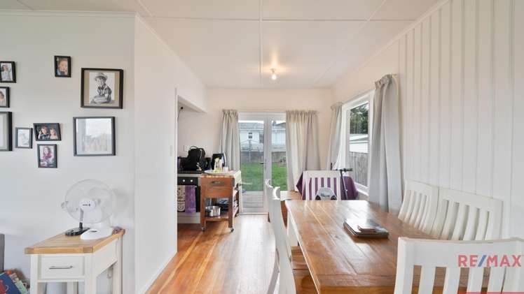2 Belgrave Place Papakura_18