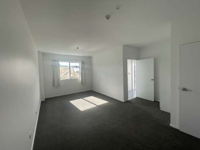 A/6 Timber Place Riverhead_3