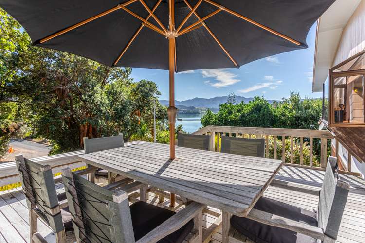 2480 Wyuna Bay Road Coromandel_9