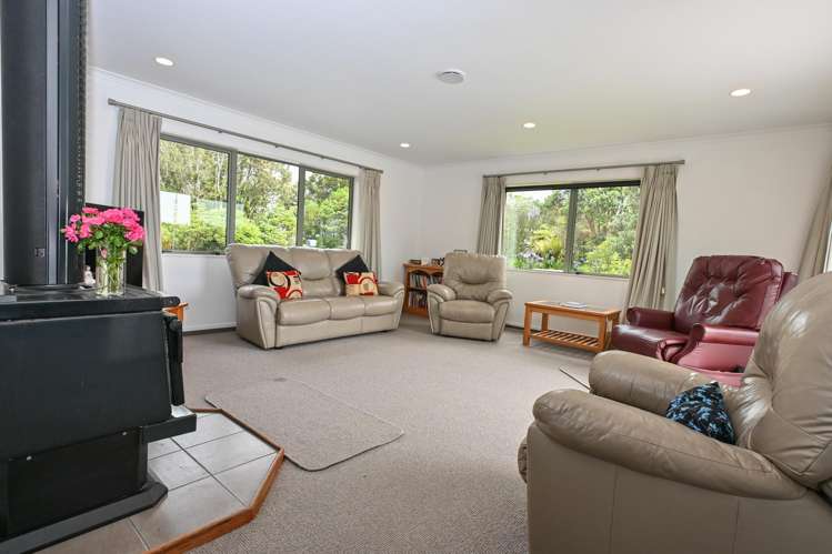 128 Brickfield Road Hokitika_6