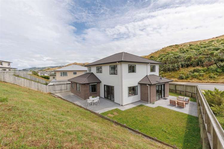 100 Amesbury Drive Churton Park_14