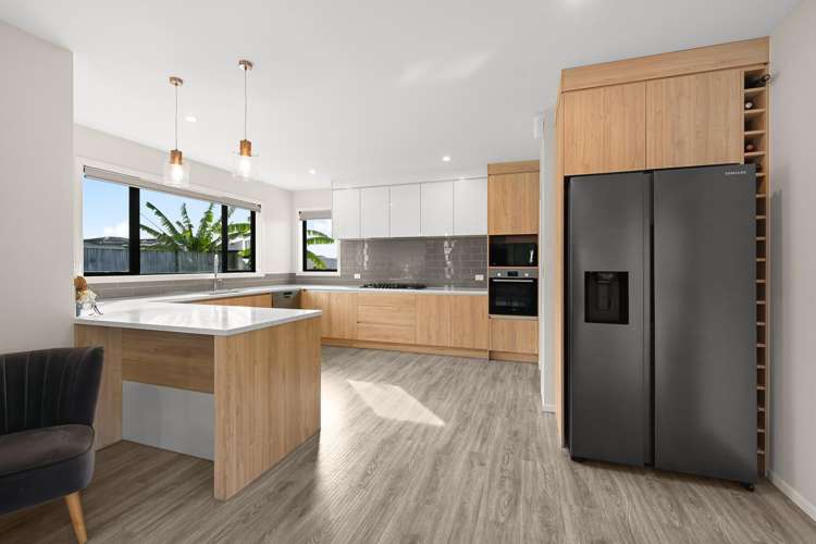 8 Paiaka Place Rototuna North_4