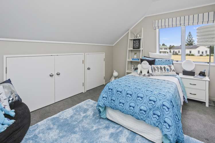 2/3 Hostel Access Road Eastern Beach_16