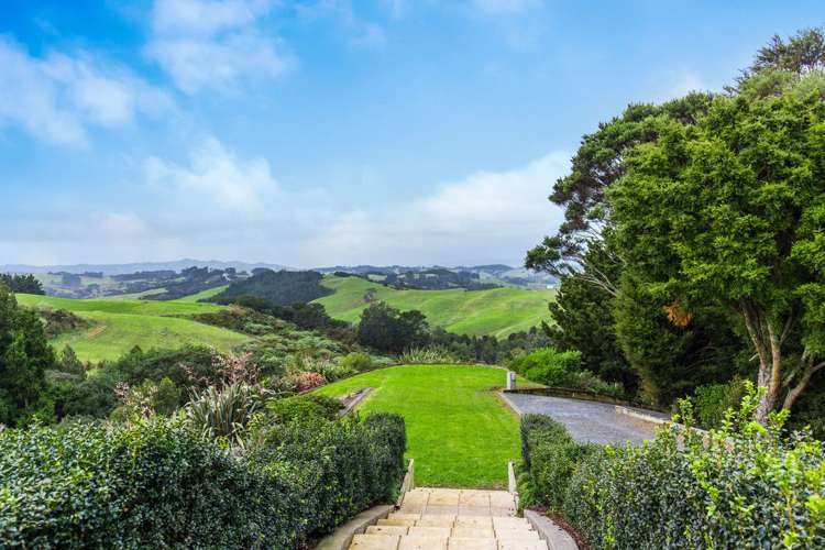 573 Redoubt Road Flat Bush_15