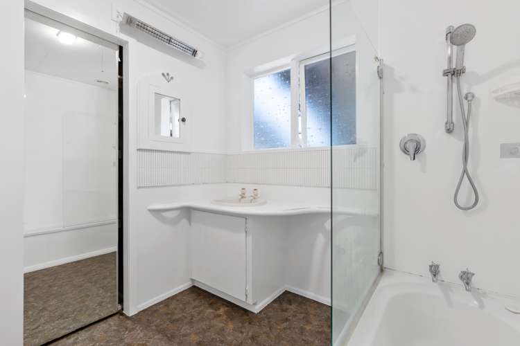 6 Pukekohatu Street Waitara_23