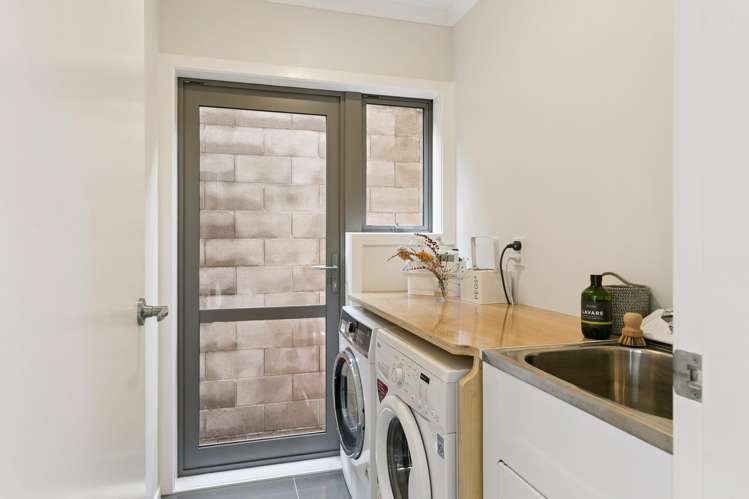 4 Lakshmi Place Khandallah_10