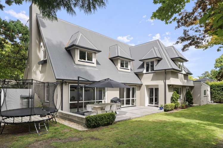 205 Clyde Road_0
