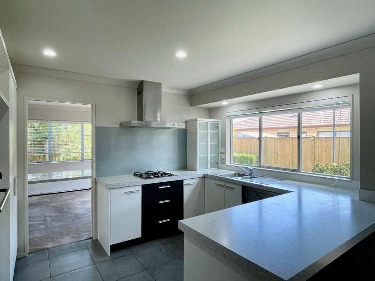 28 Bellshill Close Wattle Downs_8