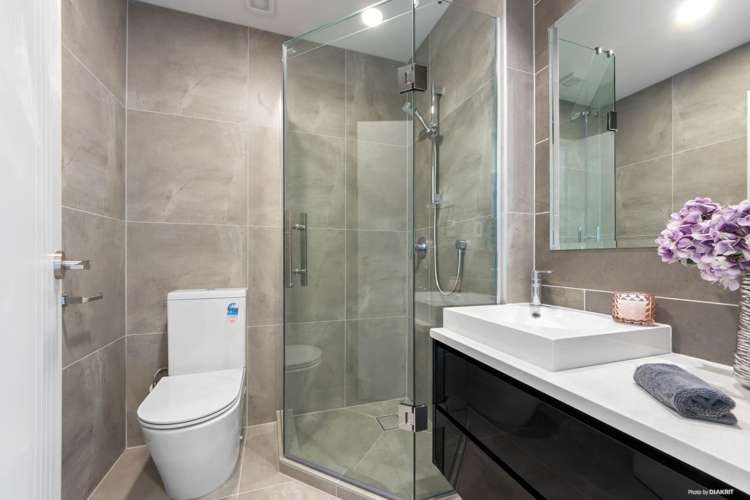 10 Meritage Lane Te Atatu South_11