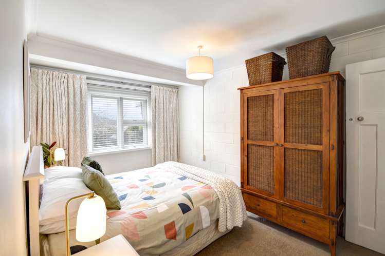 8 Irvine Road The Cove_19