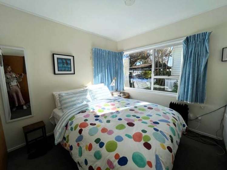 4/7 Eton Avenue Devonport_4