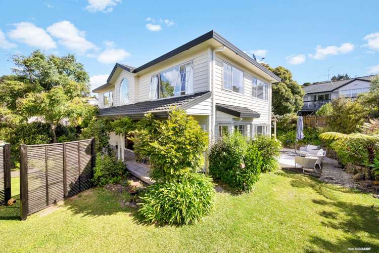 3 Astor Place Orewa_8