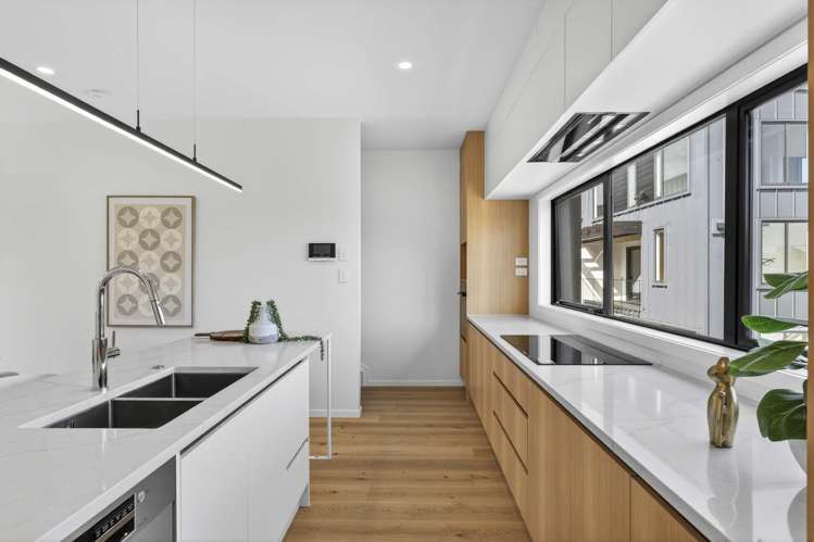 1-12/4-6 Riddell Road Glendowie_8