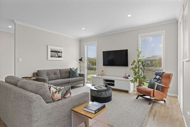 11 Jarrett Terrace Leamington_8