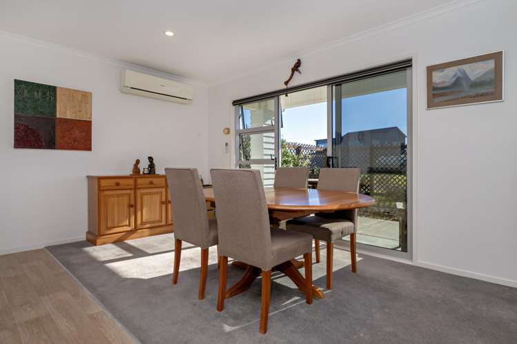 40 Waiotahe Drifts Boulevard_5