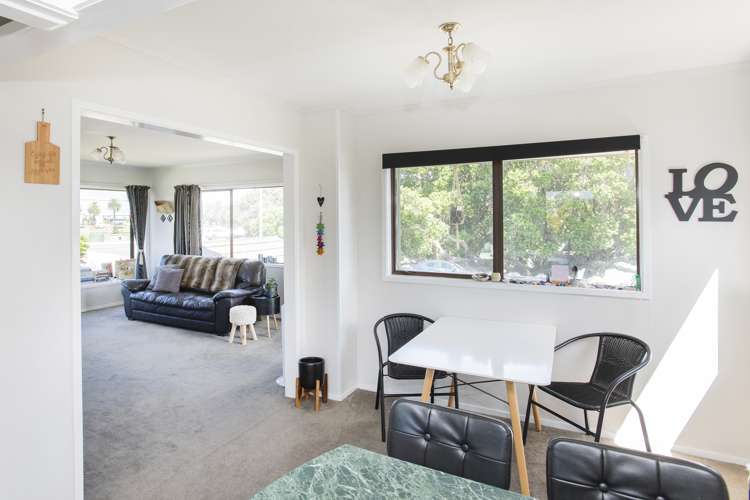 65 Esplanade Kaiti_11