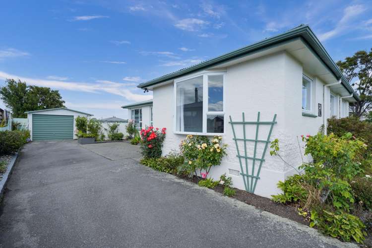 121 Derwent Crescent Glengarry_21