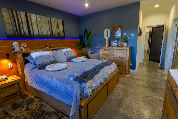 57 Hawaiian Parade Arkles Bay_16