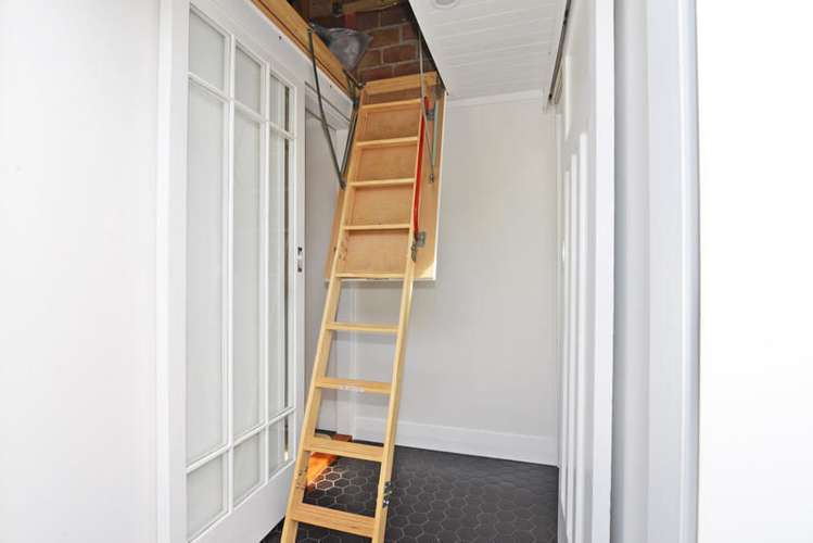 1/6 Craigbank Avenue New Lynn_9