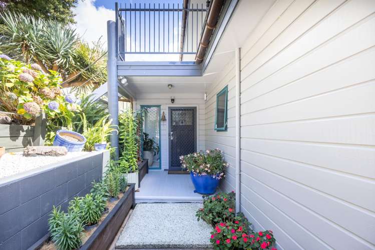 6577 Pouto Road Pouto_6