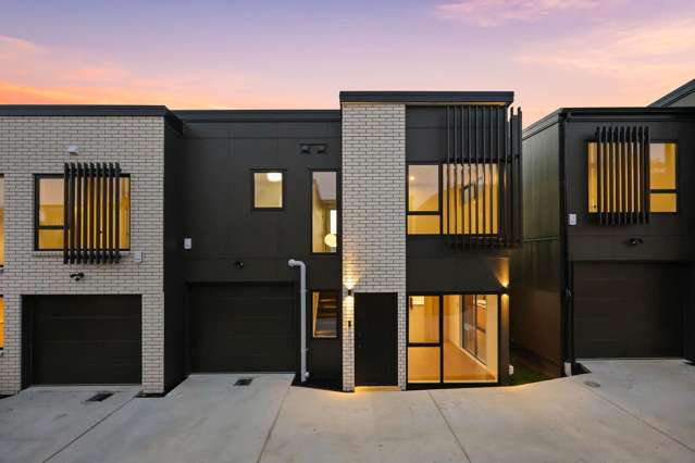 Lot 5/18 Sunnyhill Crescent Sunnyhills_1