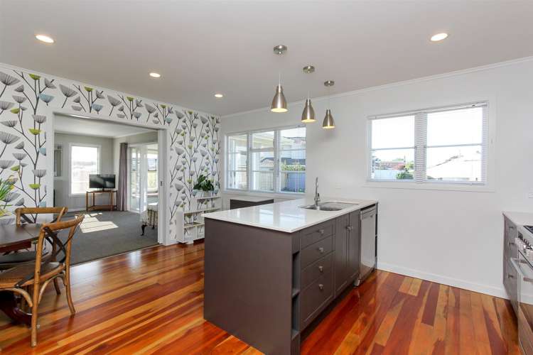 6 Truby King Street Merrilands_5