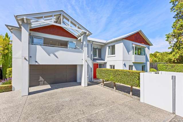 Modern Secure Family Sanctuary on Cashmere Road!