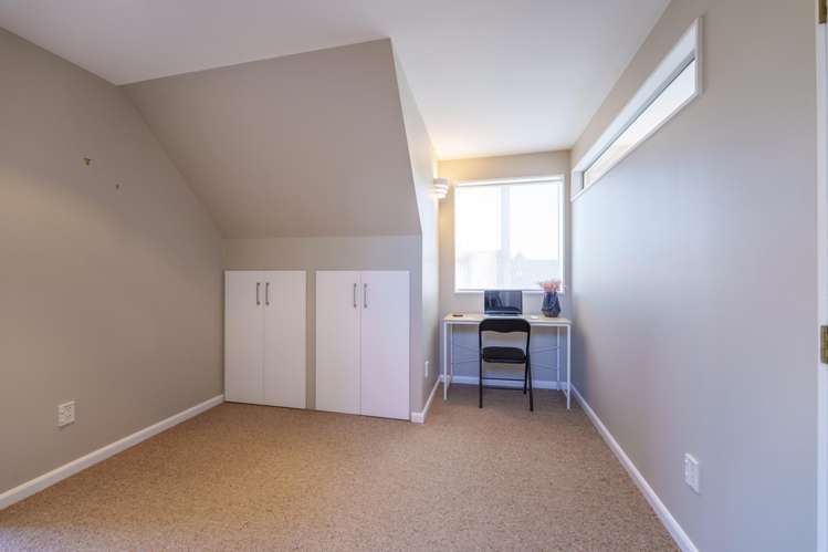 33 Gibson Drive Hornby_19