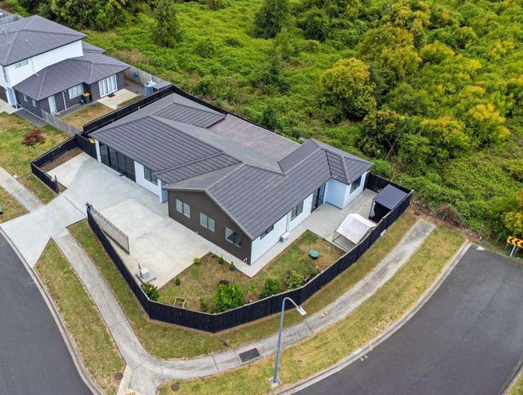 64 Prado Drive Pukekohe_1