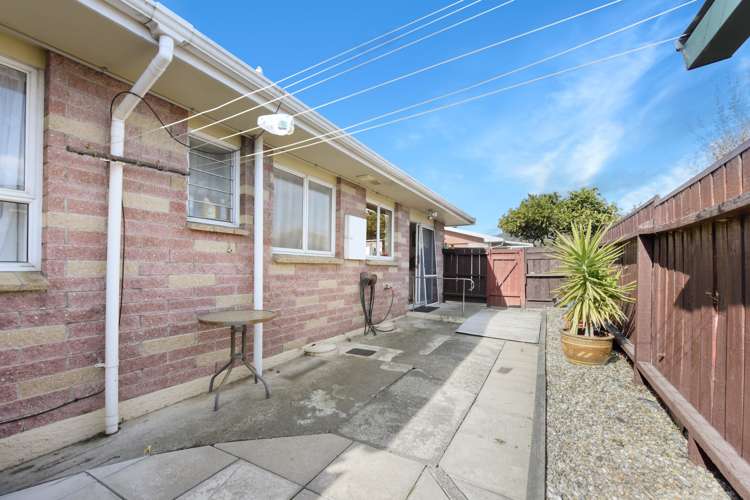 1/10 Exeter Street Stoke_8