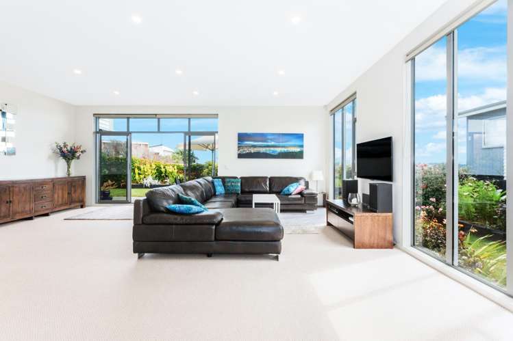 14 Ashwood Street Woodridge_11