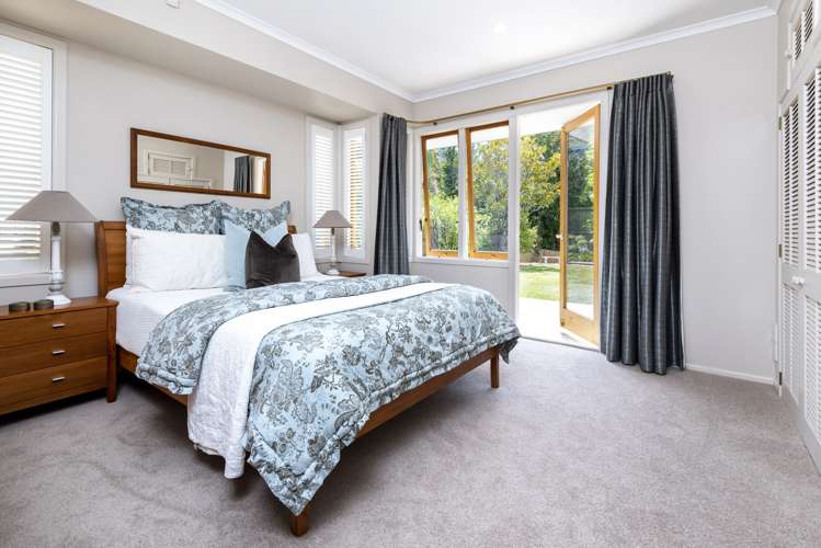 62 Parkhill Road Mellons Bay_14