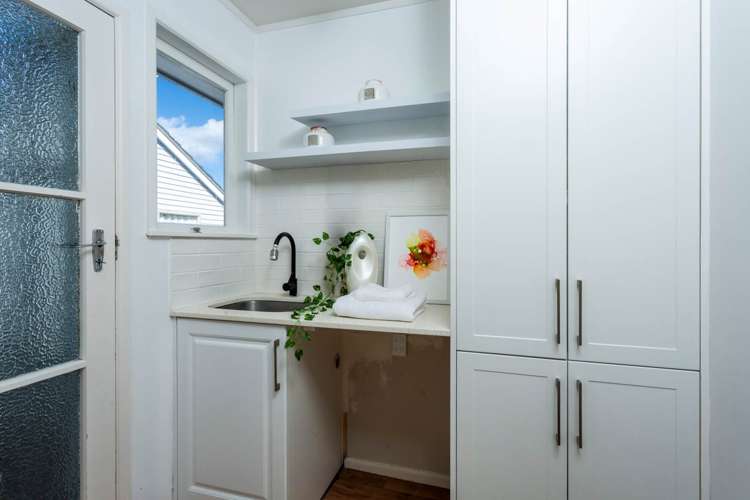 65 Merriefield Avenue Forrest Hill_17