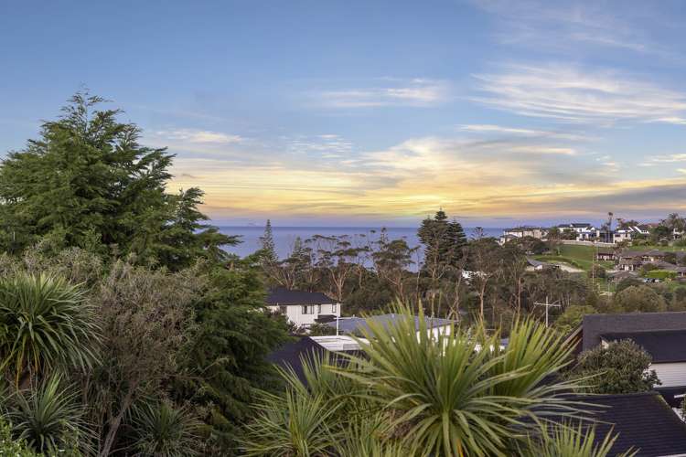 9 Tuatini Place Long Bay_18