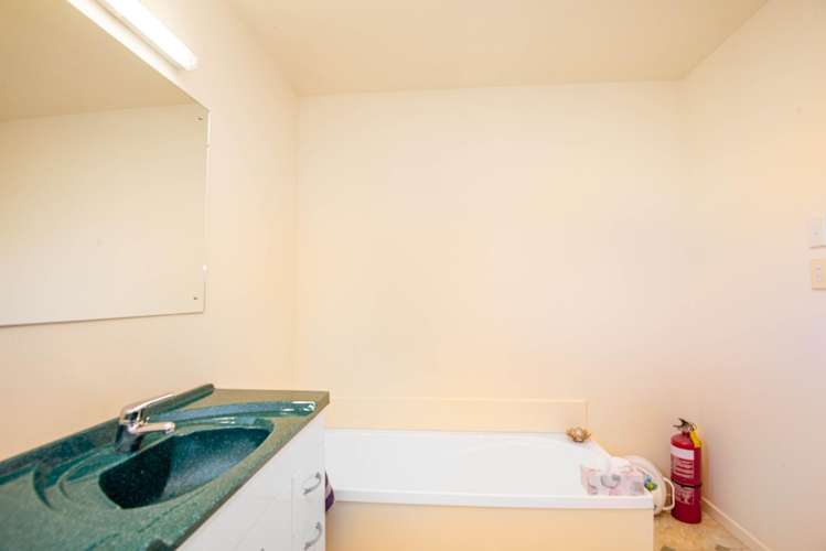 2A Navigation Drive Whitby_16