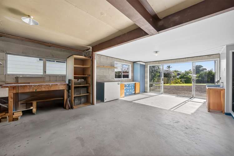 8 Jade Avenue Pakuranga Heights_25