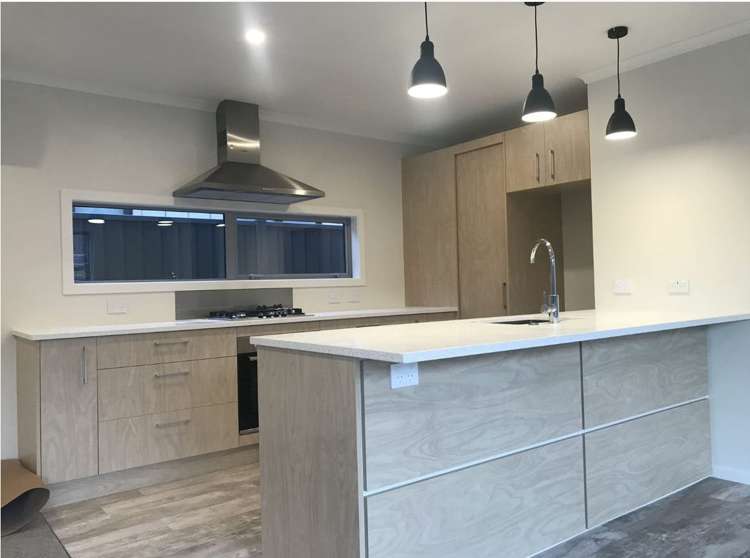 1 Tieke Lane Porirua_5