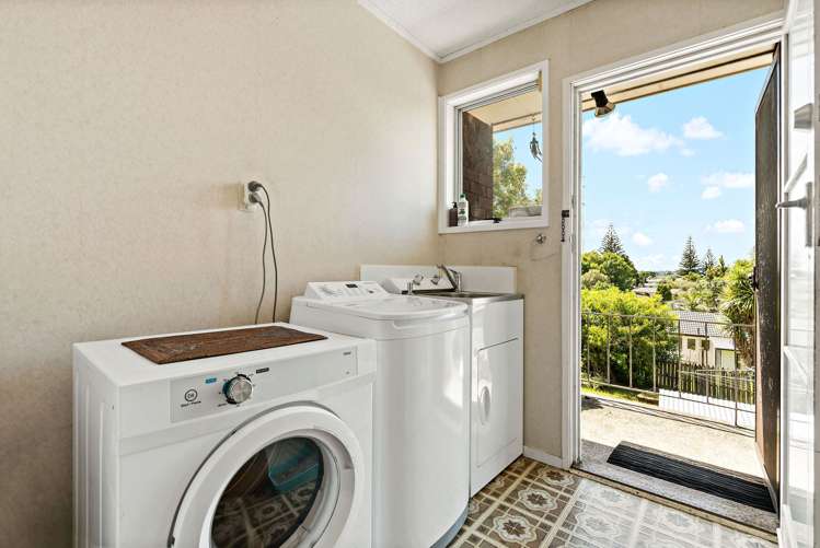 30 Waimumu Road Massey_16