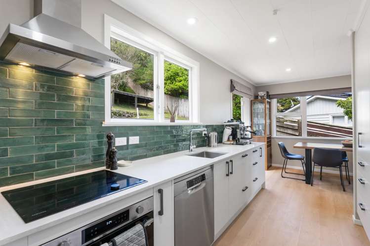 16 Spicer Place Tawa_10