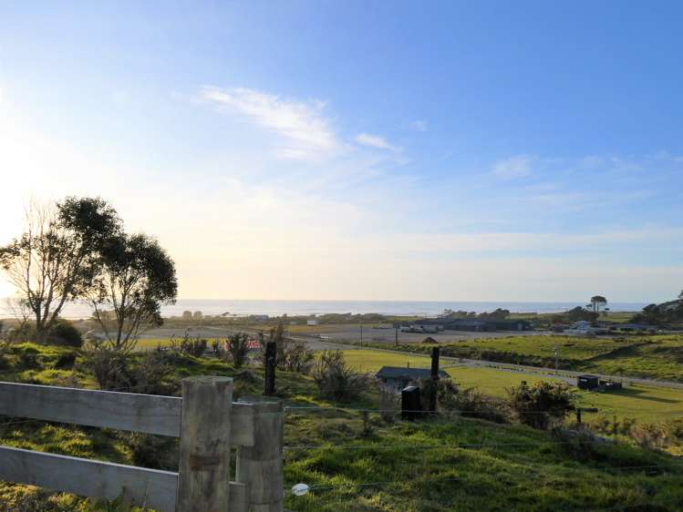 48a Keogans Road Hokitika_1