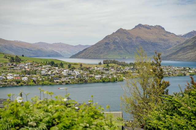 4 Goldleaf Hill Queenstown_2