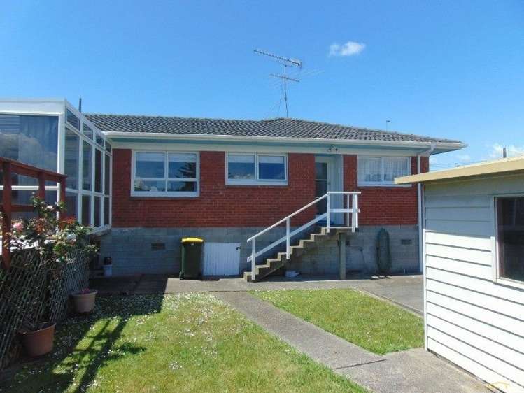 53 Beaumonts Way Manurewa_9