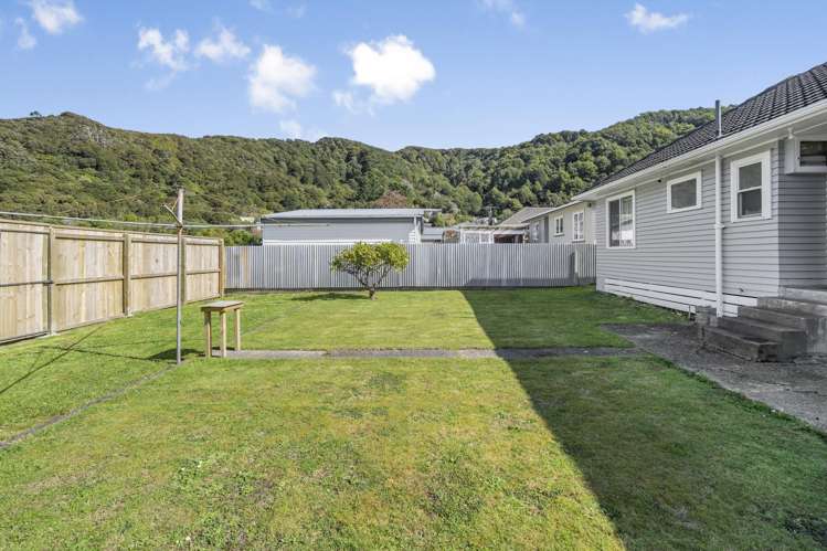 11 Kowhai Street Eastbourne_17
