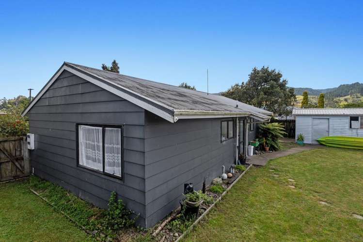 22a Howell Road Taneatua_11